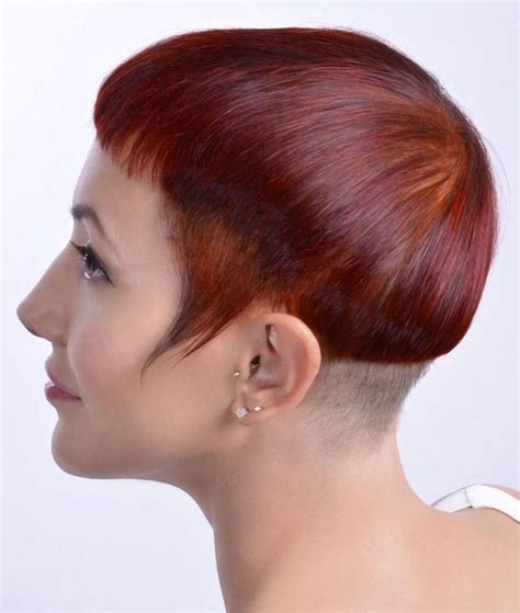 coupe tres courte femme nuque rasee|TOP 15 des coiffures et coupes courtes pour femme les plus。